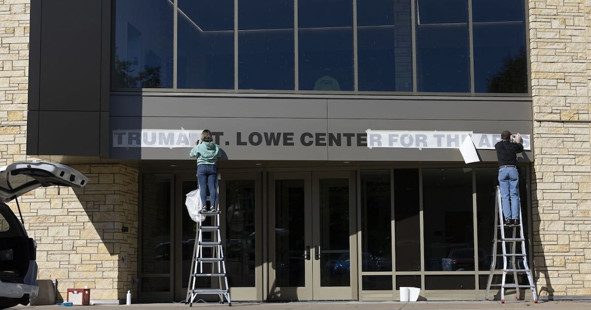 Exterior of Truman T. Lowe Center for the Arts at UW–La Crosse
