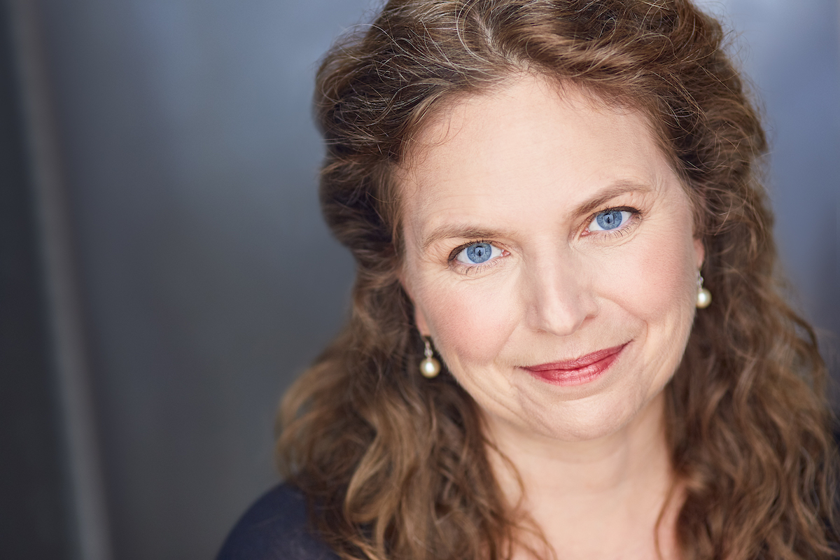 Ann Shanahan Full Headshot