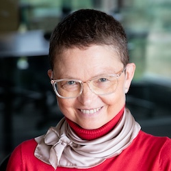 Lenka Zgutova Headshot