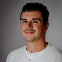 Noah Karvelis
