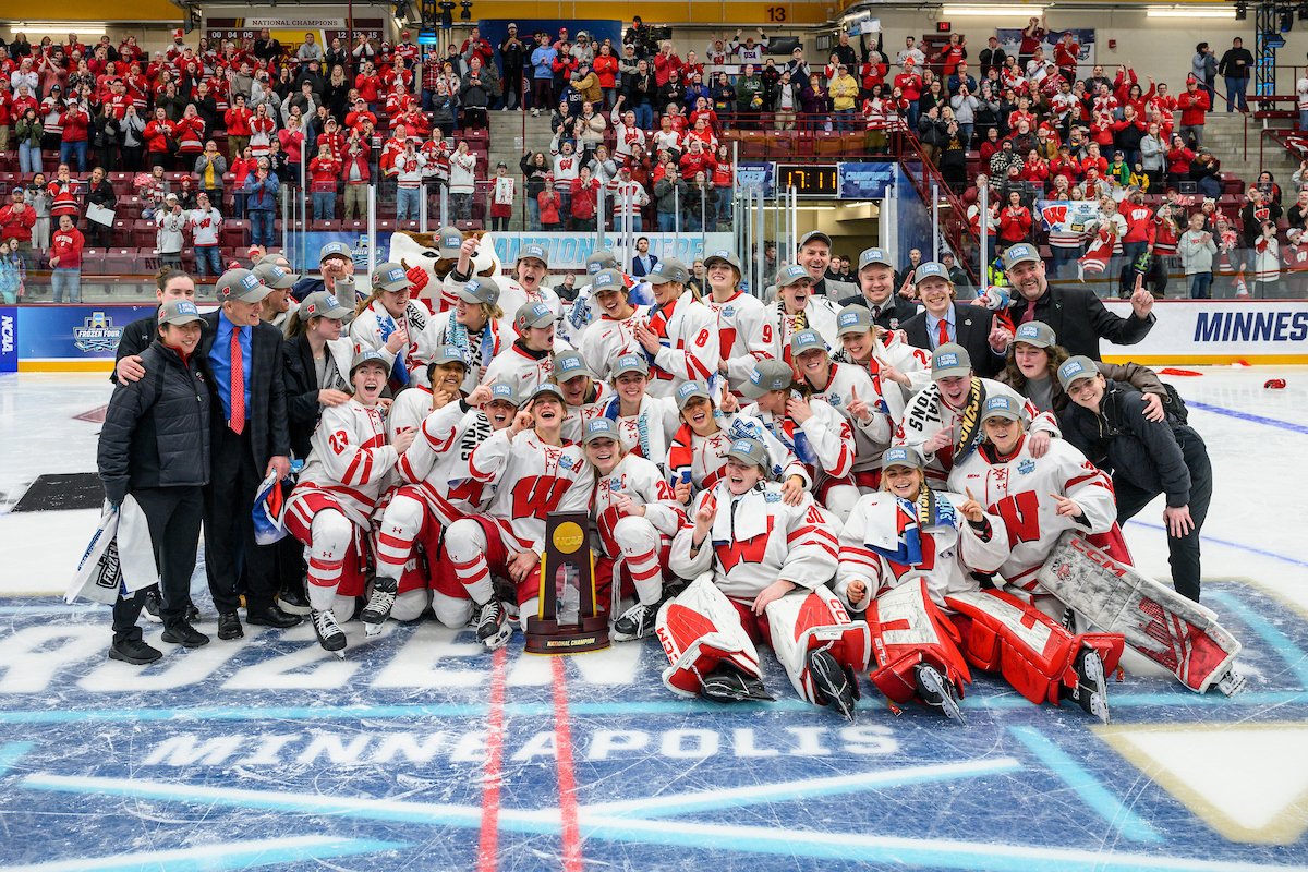 The Badger women's hockey group photo